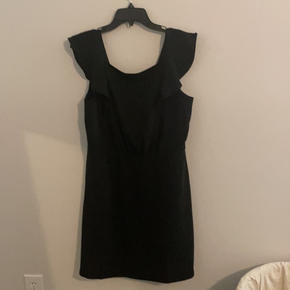 LOFT Ruffle Shift Dress - Picture 4 of 5